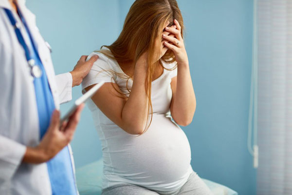 دلایل اضطراب دوران بارداری | سرطان رحم در بارداری